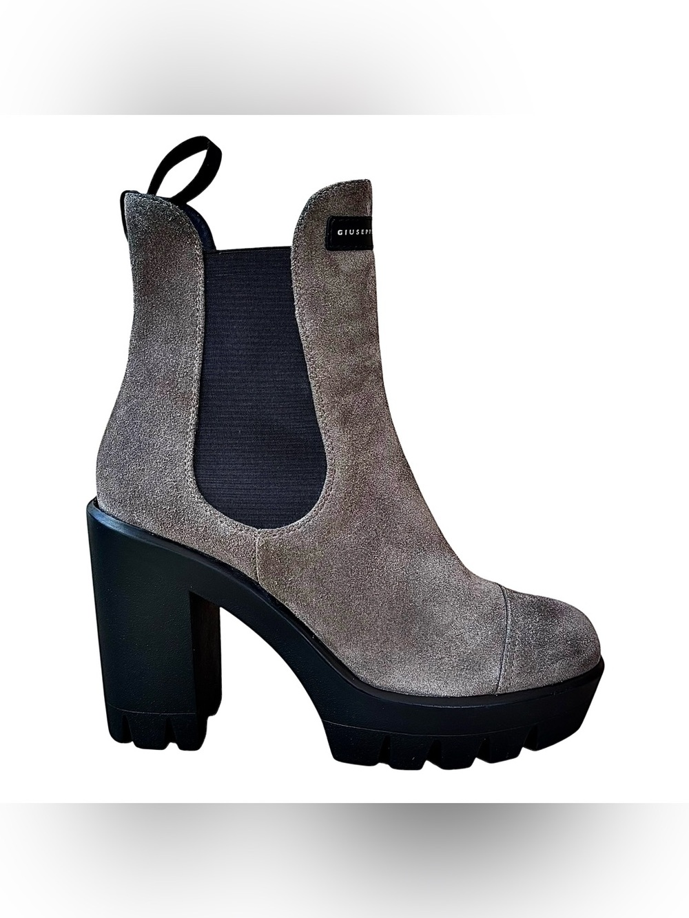 GIUSEPPE ZANOTTI Grey Suede & Black Lug Sole Chelsea Boots